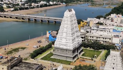 ஸ்ரீகாளஹஸ்தீஸ்வரர் திருக்கோயில் (திருக்காளத்தி)